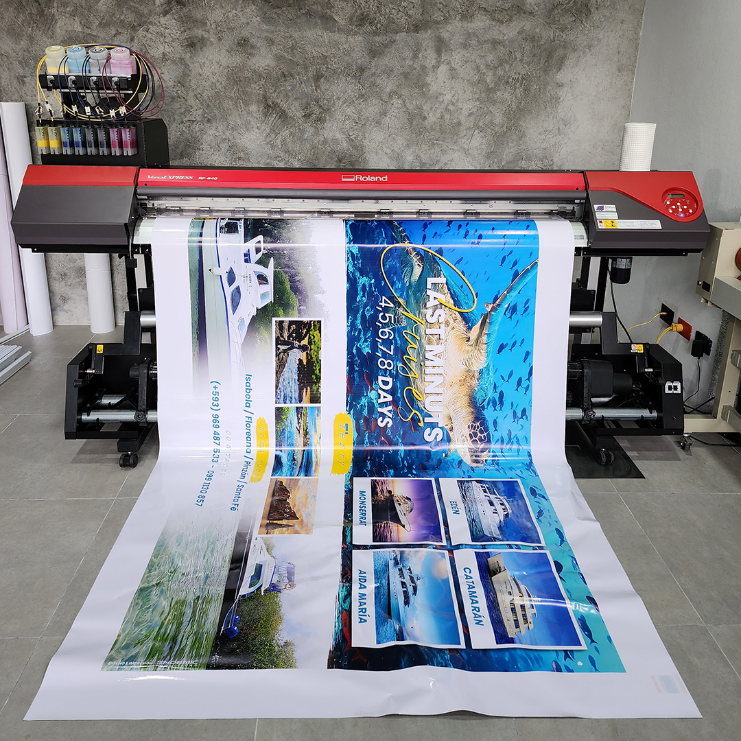 Impresión de gigantografía para agencia de turismo en Galápagos